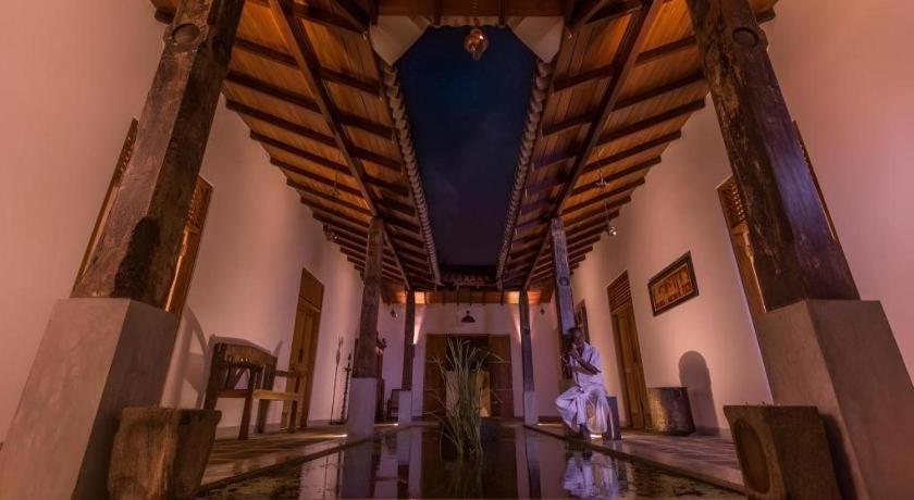 Roman Lake Ayurveda Boutique Resort Ахунгала Екстериор снимка